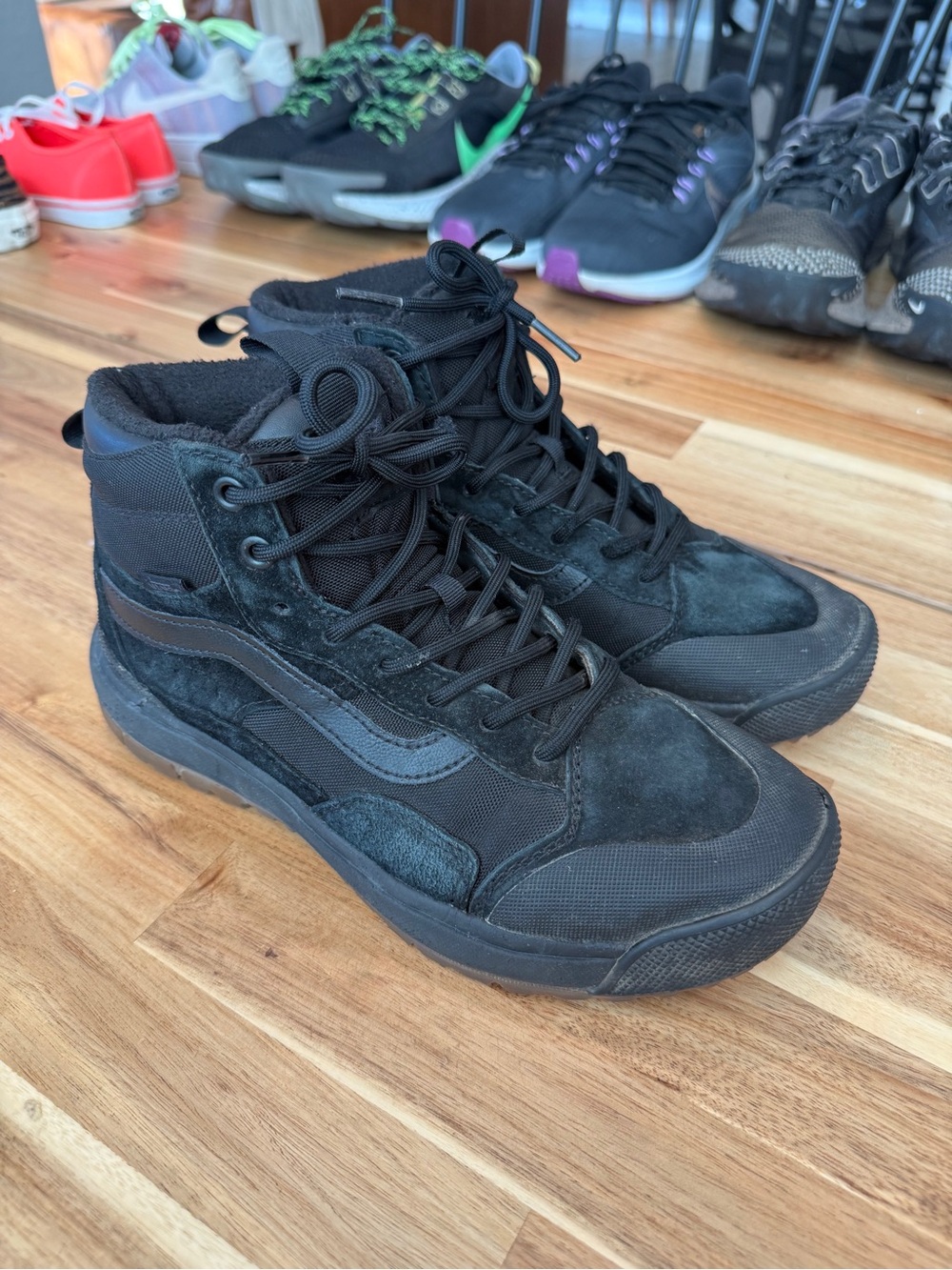 Men's Vans UltraRange MTE Black High-Top Athletic boots